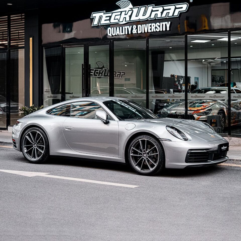 AVERYDENNISON Gloss Metallic Silver