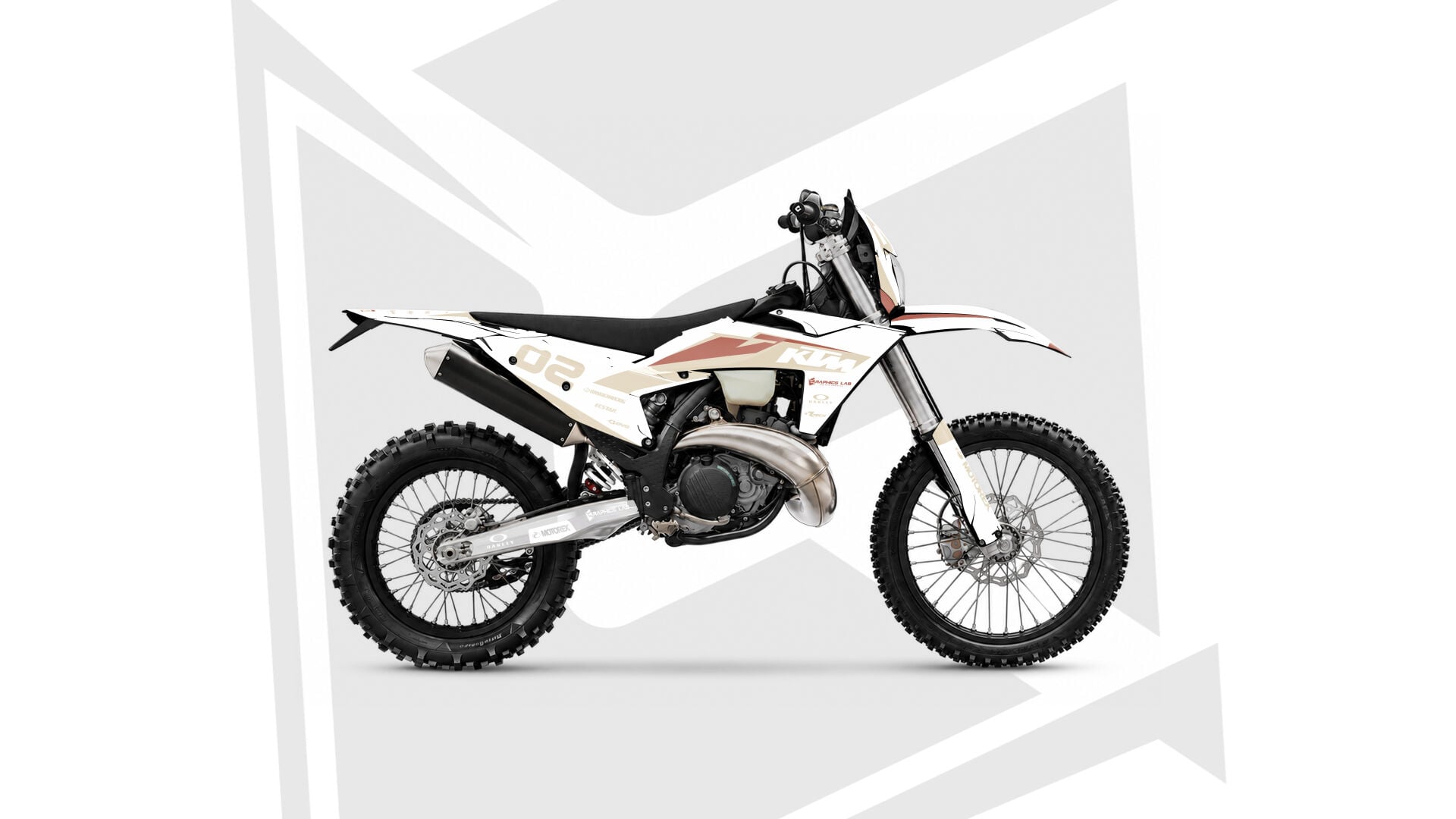 EXC 2024-2025 RETRO DESIGN